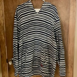 Tommy Bahama Hooded Long Sleeve